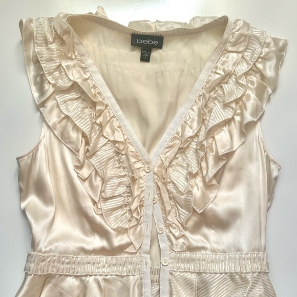 Bebe Ivory Cream Ruffled Satin Women's Top - Picture 10 of 12